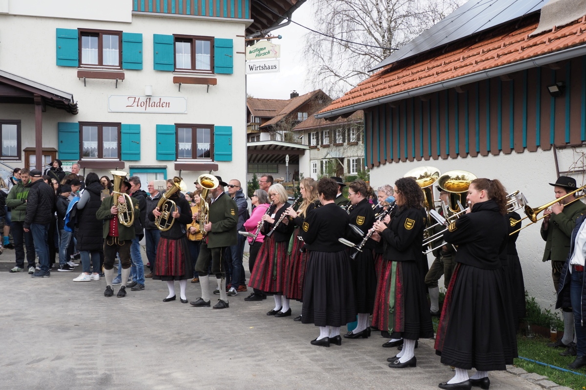 Maibaum Musik2 K